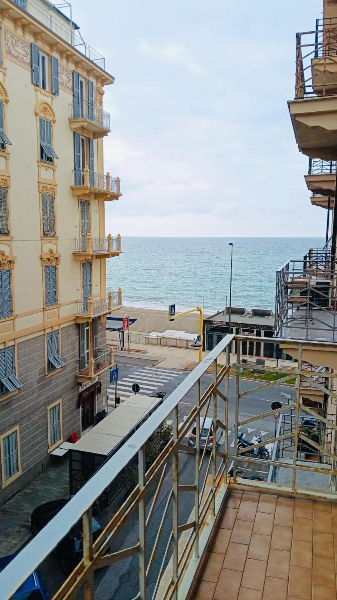 Ferienwohnung Kello'S House Savona Exterior foto